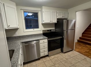48 College Ave #3, Orono, ME 04473