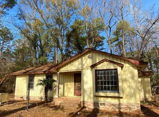 8115 Wateree Rd, Rembert, SC 29128