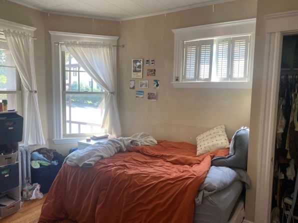 69 Hillsdale Rd Floor 1