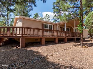 2884 Pine Rim Rd, Overgaard, AZ 85933