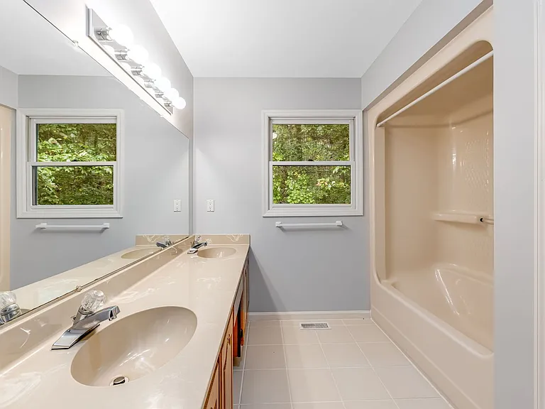 103 Parkway Vista Dr — Photo 21