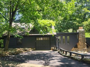 3 Topping Ln, Norwalk, CT 06854