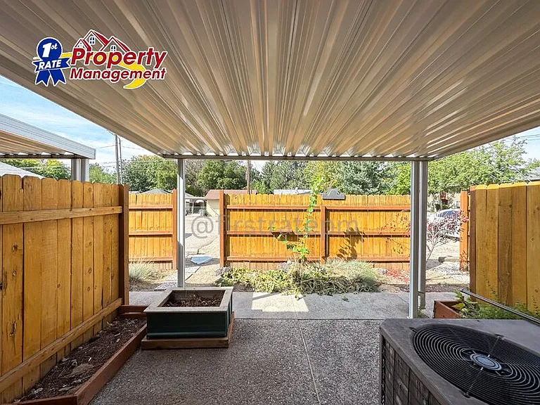1105 S Leadville Ave — Photo 11
