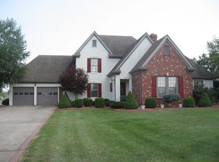 206 Harman Dr, Hodgenville, KY 42748