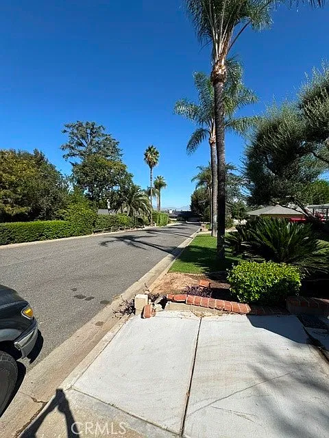 3 bed, 2079 sqft, $4,000 — Photo 4