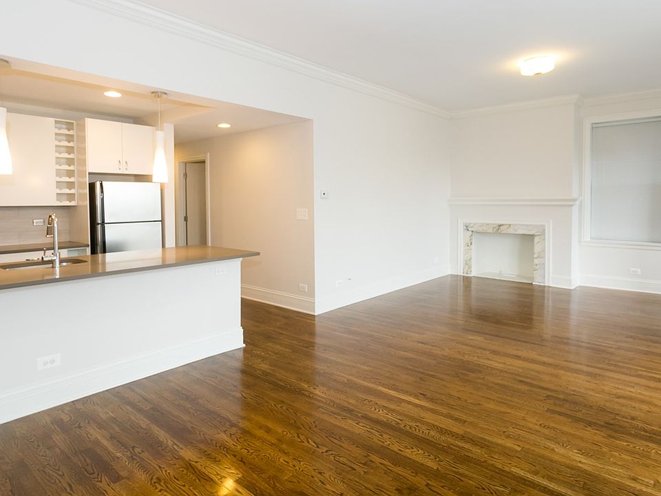 Dining/Living room