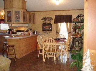 210 Hc 84, Bakersfield, MO 65609