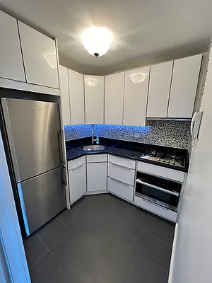 Rented by Compass | media 5