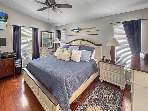 5th image of 2565 SW Riviera Road