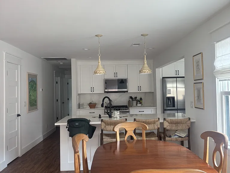 18 Ellen Ave — Photo 7