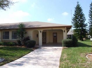 1216 Haddington Cir, Sun City Center, FL 33573