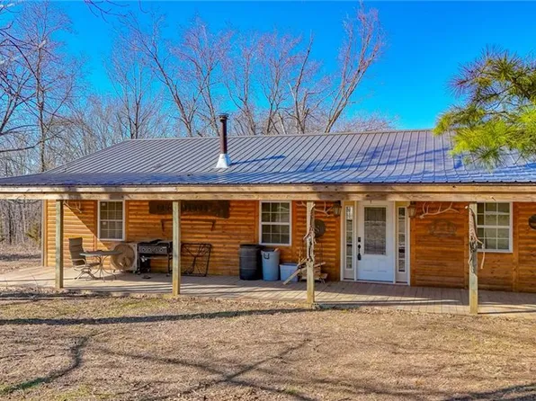 30905 S High St, Houstonia, MO 65333