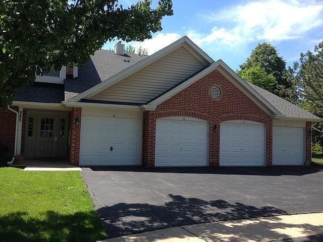 1st image of 345 Pembroke Ct