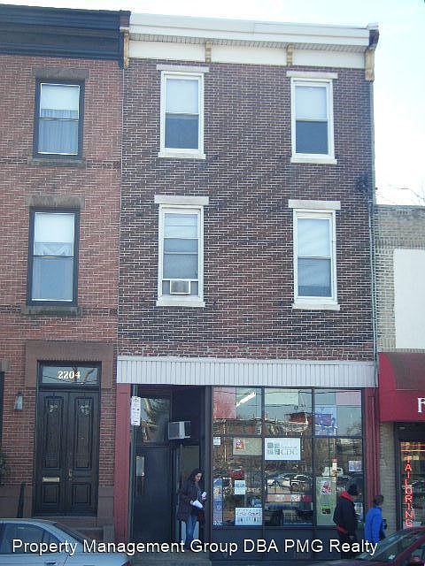 1st image of 2206 Fairmount Ave