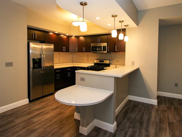 770 Elmwood Ave — Photo 19