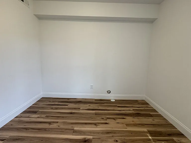 380 Quinn Hill Ln — Photo 13
