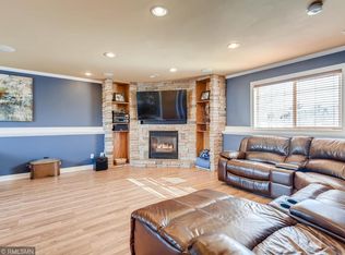 936 Aspen Ln, Montrose, MN 55363