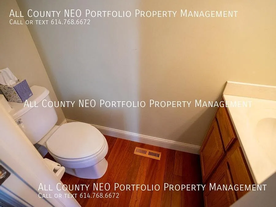 Spacious 4-Bedroom Home with 2-Car Garage in Hoffman Farms! — Photo 4