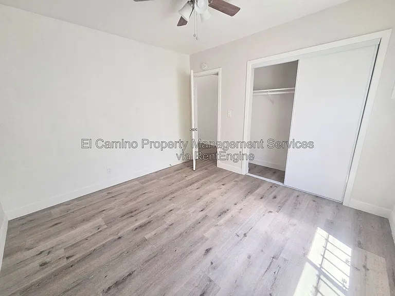 7722 Walker Ave #B — Photo 11
