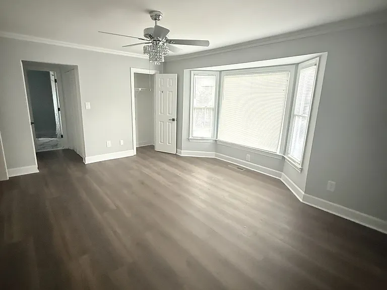 255 Dunwoody Creek Cir — Photo 5