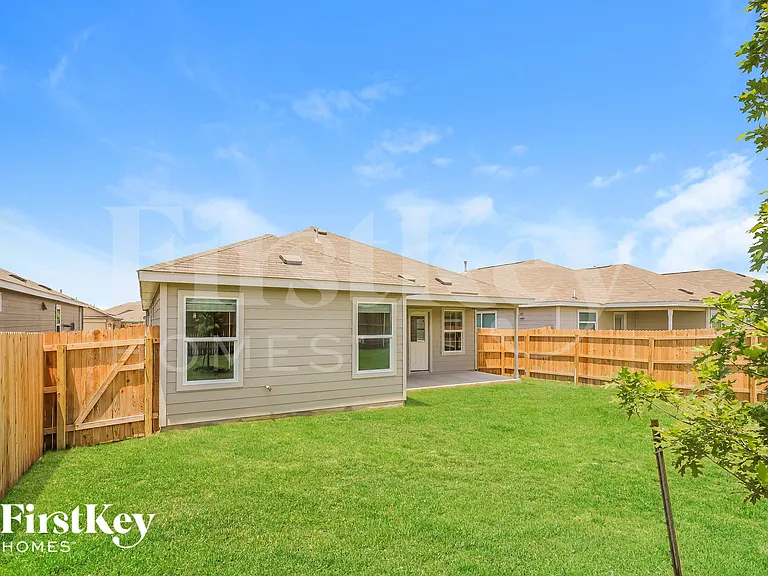 6728 Beehive Dr — Photo 15