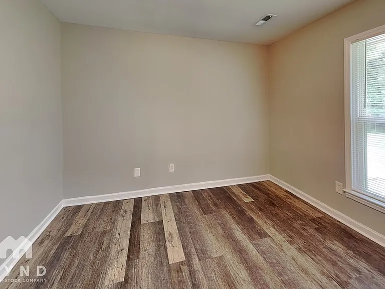 3400 Pine Meadow Dr — Photo 9