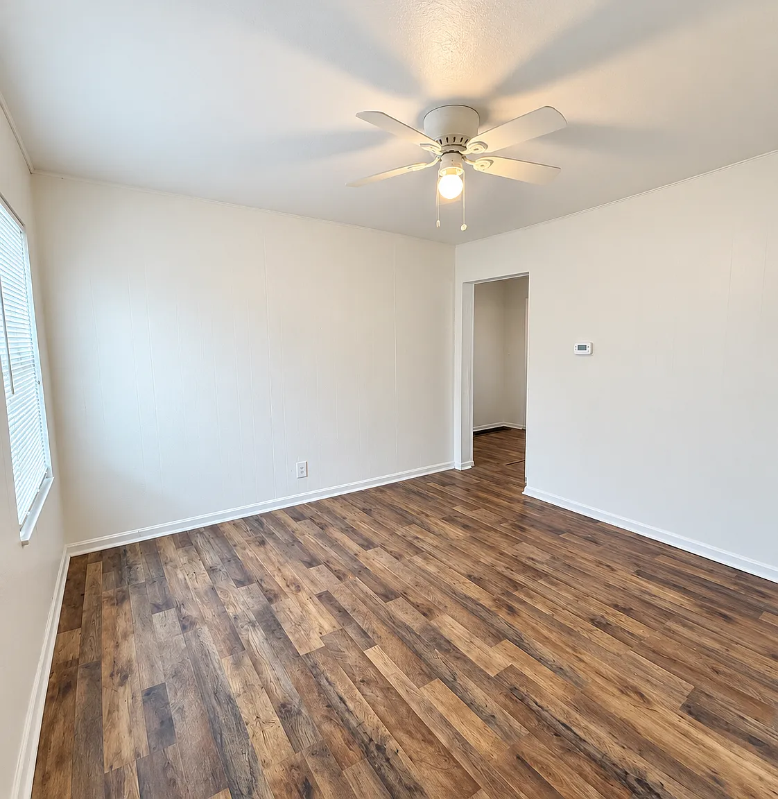 915 Euclid Avenue - 1 — Photo 2
