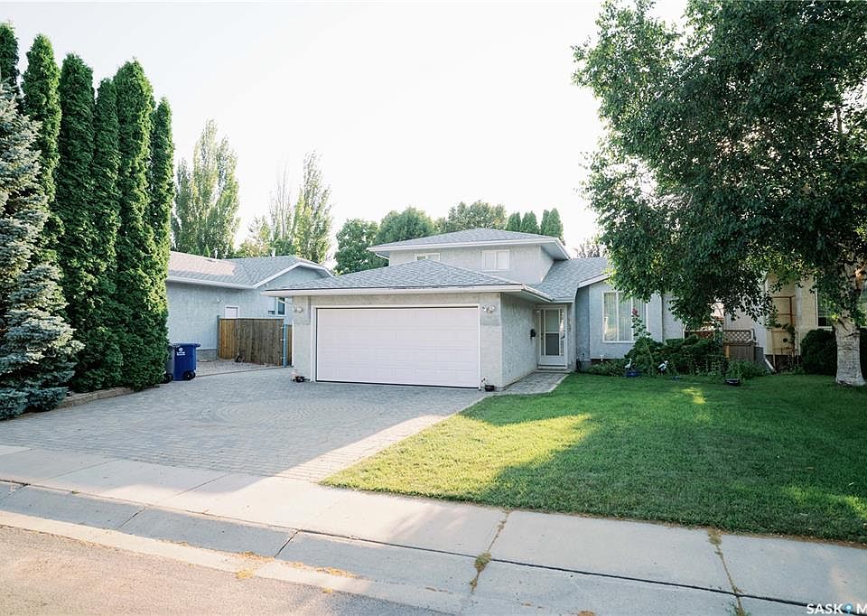 1st image of 939 Haslam CRESCENT