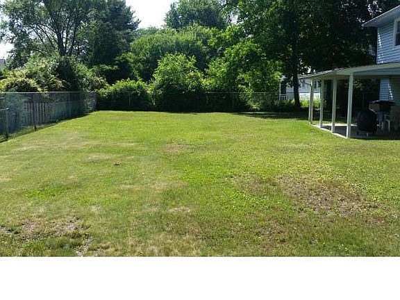 4th image of 17 Stonegate Dr