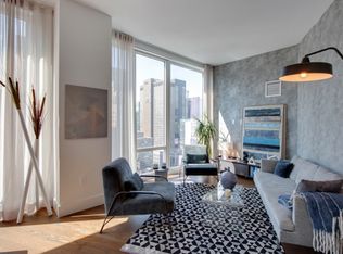 222 E 44th St APT 40N, New York, NY 10017