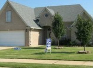 6272 Ravenwood Lk E, Horn Lake, MS 38637