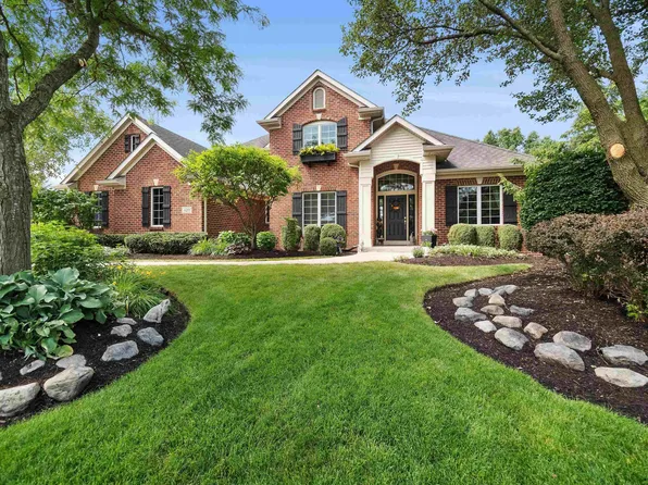 429 Cavalcade Ct, Fort Wayne, IN 46845