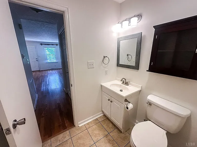 256 Oak Hill Dr #C — Photo 10