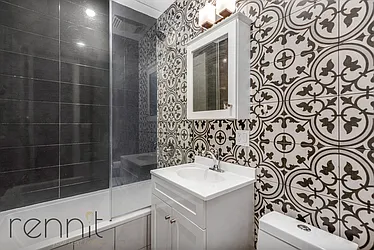 Rented by Rennit Inc.