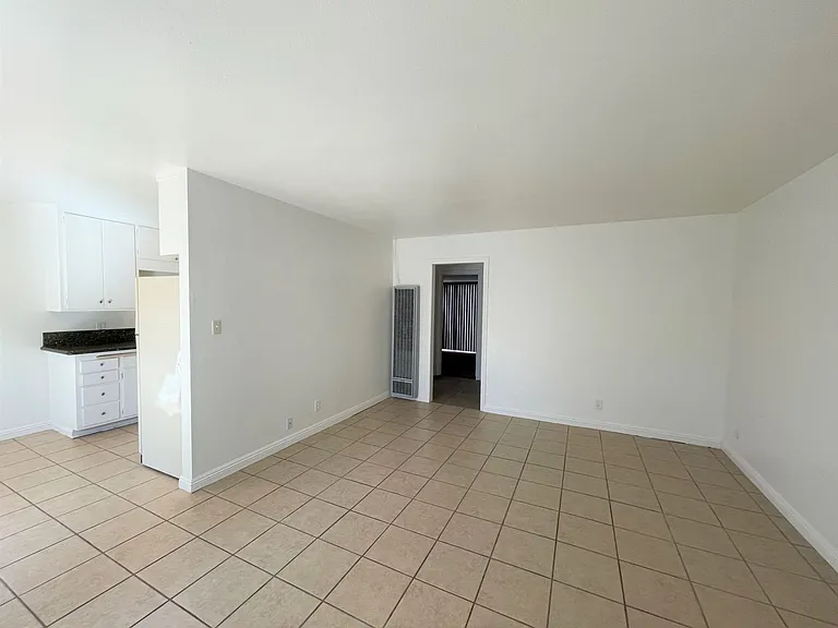 217 Sespe Ave #A-B — Photo 6