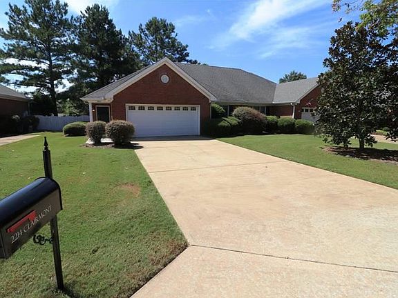 DOUBLE DRIVEWAY
