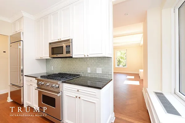 Sold by Trump International Realty | media 6