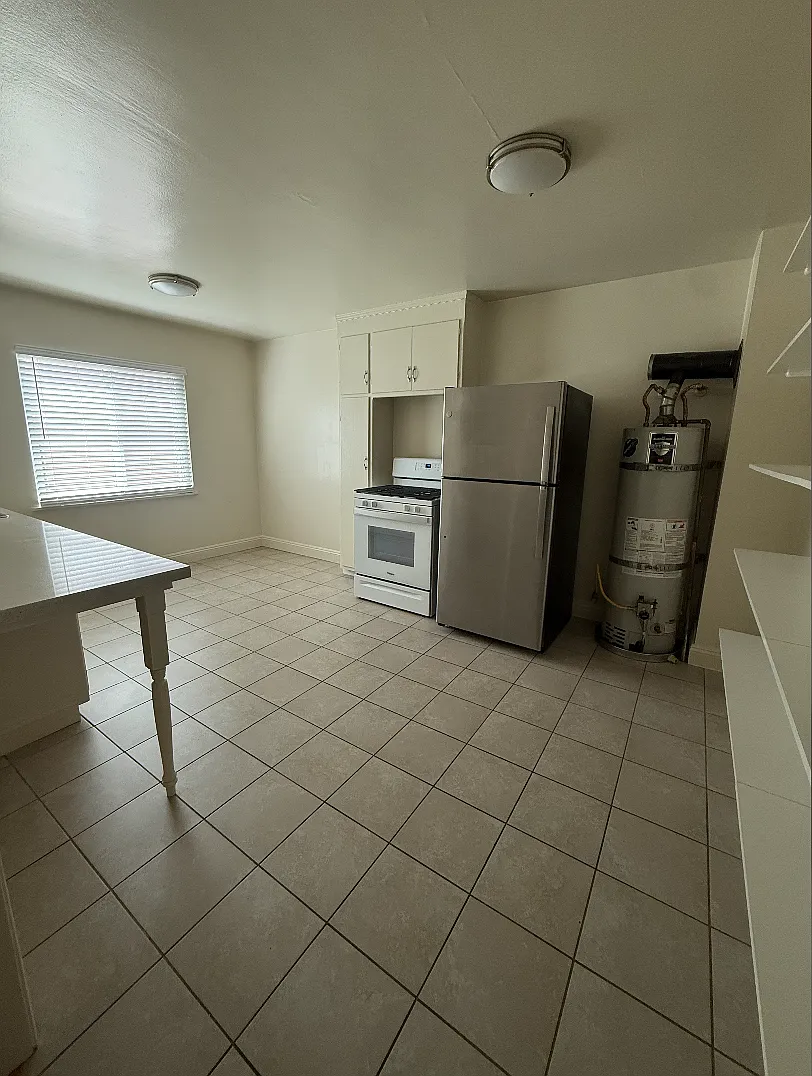 Vermont Street Apartments — Photo 4