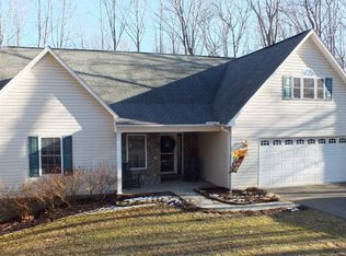 222 Country Mountain Ln, West Jefferson, NC 28694