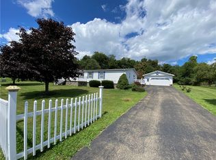 109 Crossview Acres, Mc Clellandtown, PA 15458
