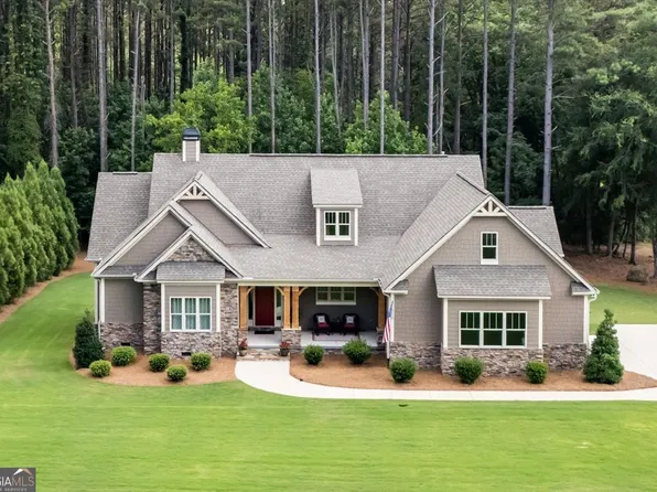 141 Hidden Lakes Dr, Gray, GA 31032