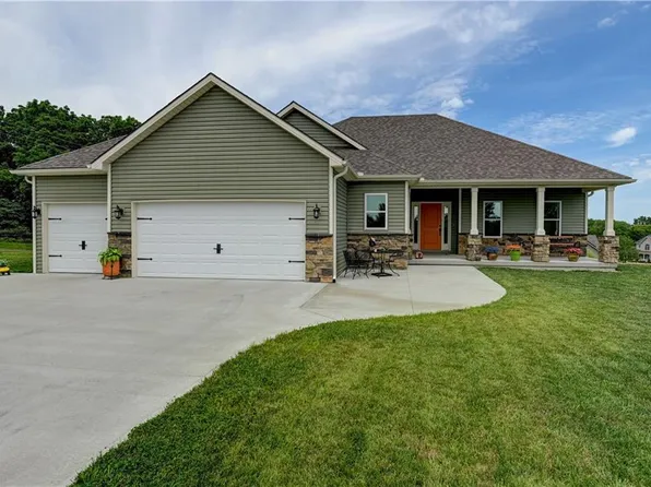 1001 SW Town And Country Ln, Plattsburg, MO 64477