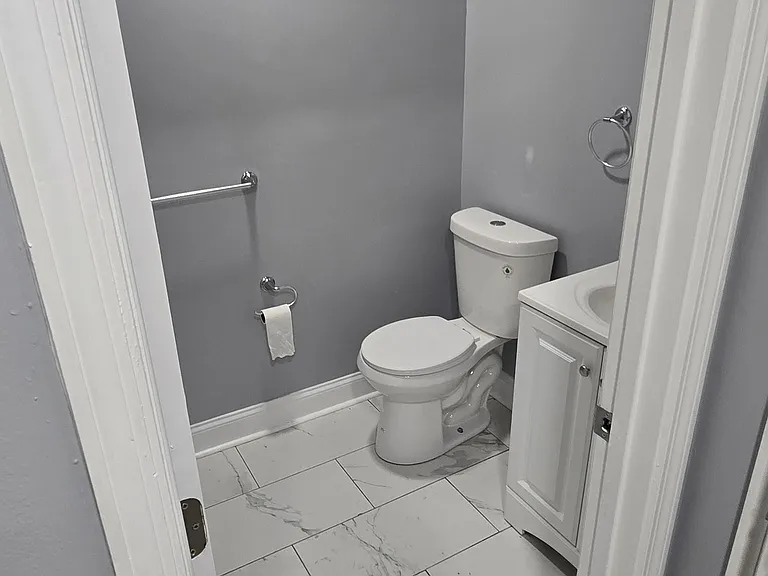 Full Bath