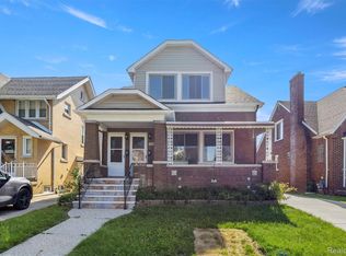 7524 Hartwell St, Dearborn, MI 48126