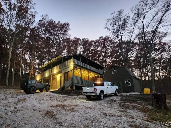 10282 Ravenwood Dr, Sullivan, MO 63080