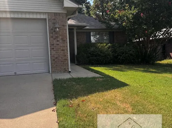 1855 Arden Ln, Conway, AR 72034