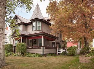 3797 Edison St NW, Uniontown, OH 44685