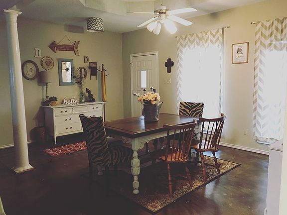 Entry/Dinning