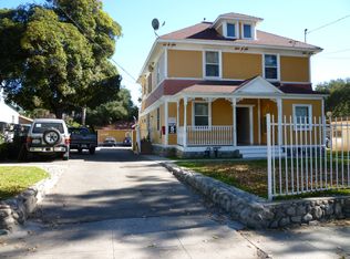 1106 N Raymond Ave APT B, Pasadena, CA 91103