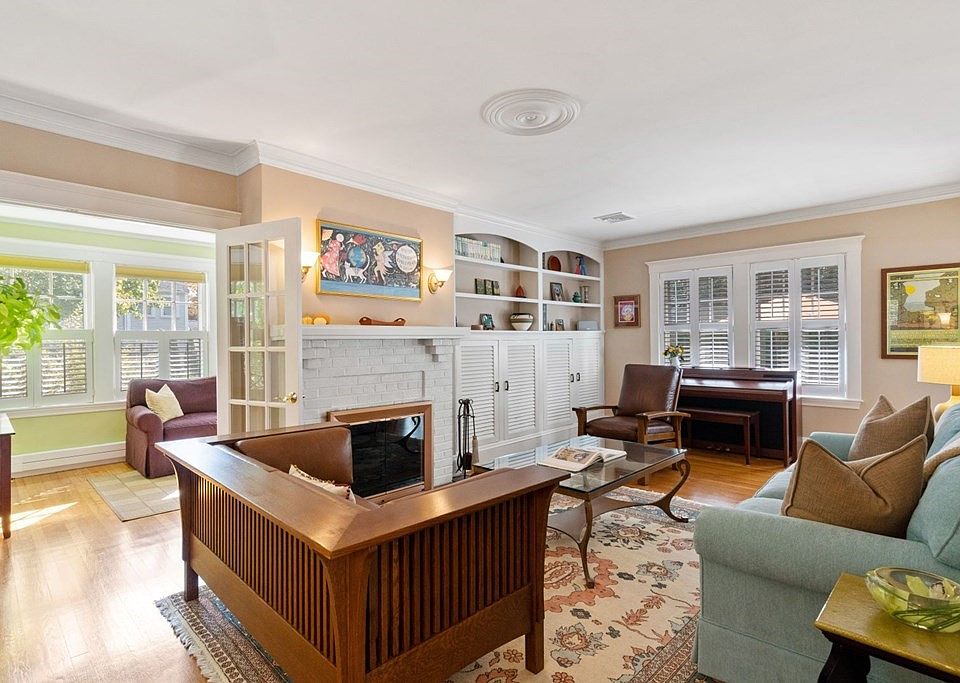 148 Grove St, Medford, MA 02155 Zillow